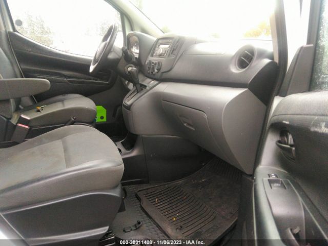 3N6CM0KN6FK699028 Nissan NV200 SV