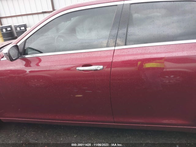 Chrysler 300 Limited Awd 2019 аукцион фото