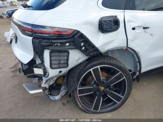 2023 PORSCHE CAYENNE WP1AA2AY7PDA07840 Photo 5