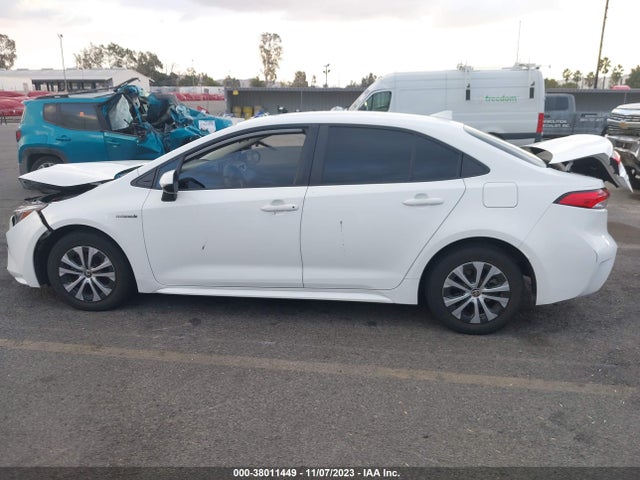 Toyota Corolla Hybrid Le 2021 JTDEAMDE5MJ007803 Image 14