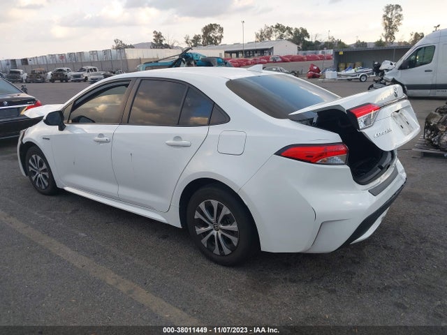 Toyota Corolla Hybrid Le 2021 JTDEAMDE5MJ007803 Image 3