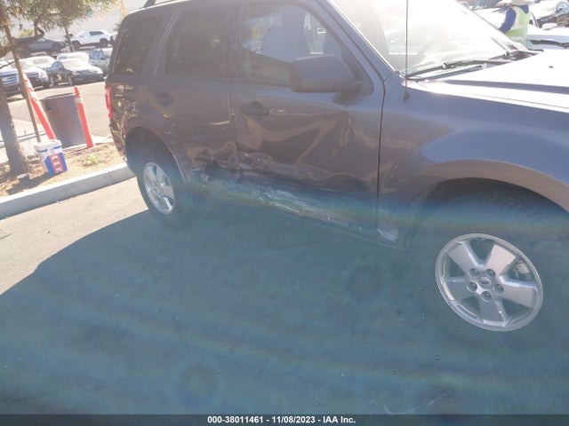 2011 FORD ESCAPE XLT VIN: 1FMCU0DG2BKB98348