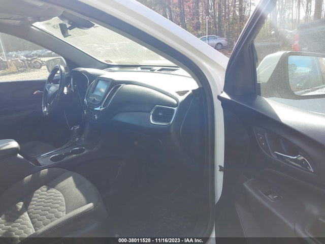 Chevrolet EQUINOX LT 2018 2GNAXJEV0J6299676 Image 5
