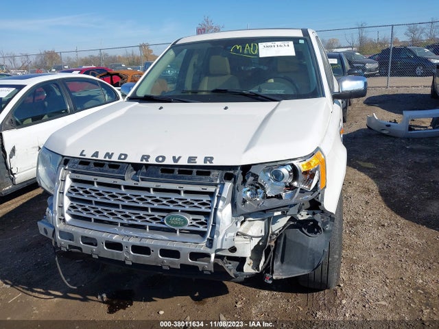 2008 LAND ROVER LR2 SE VIN: SALFS24N68H038652
