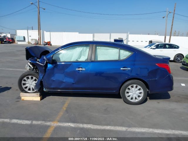 3N1CN7AP1JL872004 Nissan Versa 1.6 Sv
