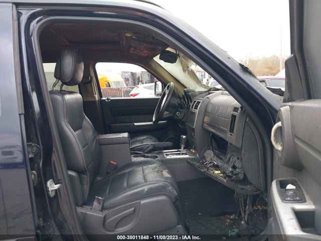2011 DODGE NITRO SHOCK VIN: 1D4PU7GX7BW522285