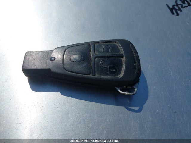 1999 MERCEDES-BENZ CLK 430 VIN: WDBLJ70G7XF062419
