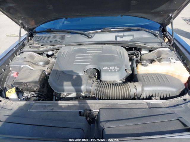2C3CDZJG9KH503918 Dodge Challenger Gt