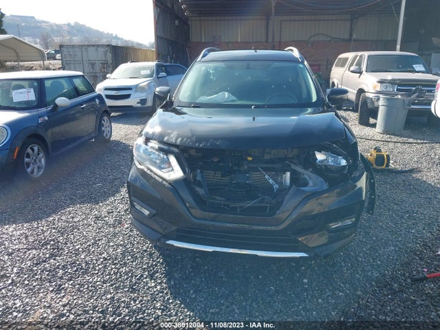 2018 NISSAN ROGUE SV VIN: JN8AT2MV1JW309802