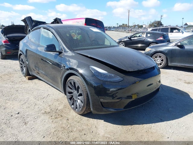 2022 TESLA MODEL Y 7SAYGDEF3NF575739 Photo 0