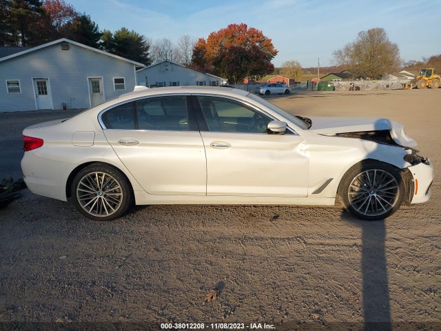BMW 530I 2018 WBAJA5C59JWA39223 Image 14