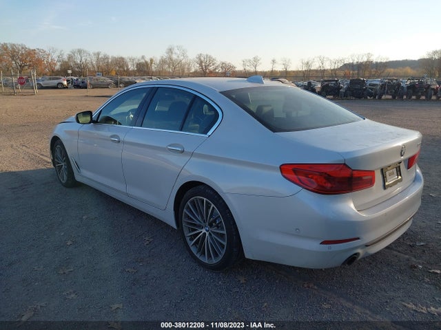 BMW 530I 2018 WBAJA5C59JWA39223 Image 3