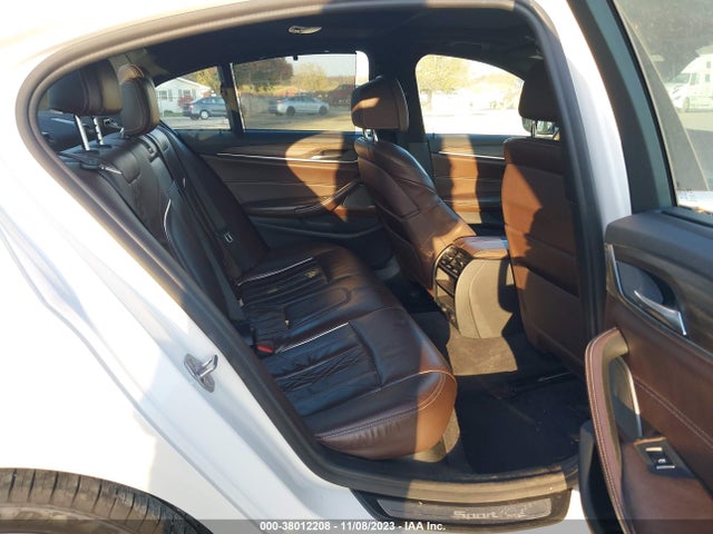 BMW 530I 2018 WBAJA5C59JWA39223 Image 8