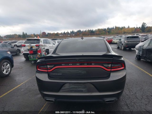 2C3CDXHG4FH879541 Dodge Charger Sxt