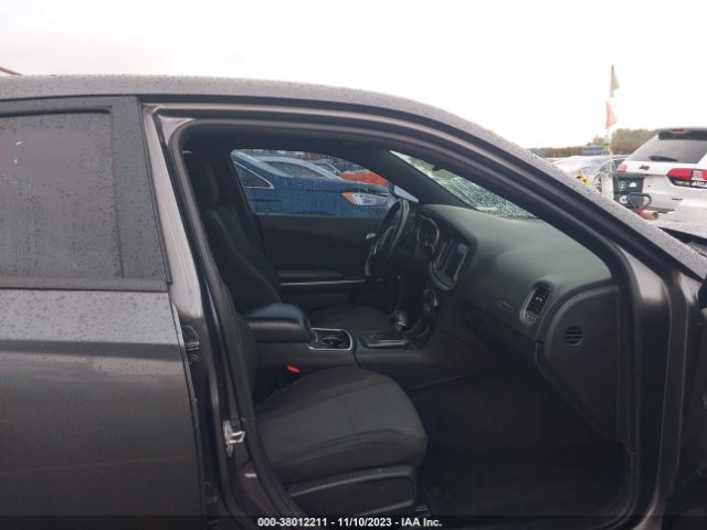 2C3CDXHG4FH879541 Dodge Charger Sxt