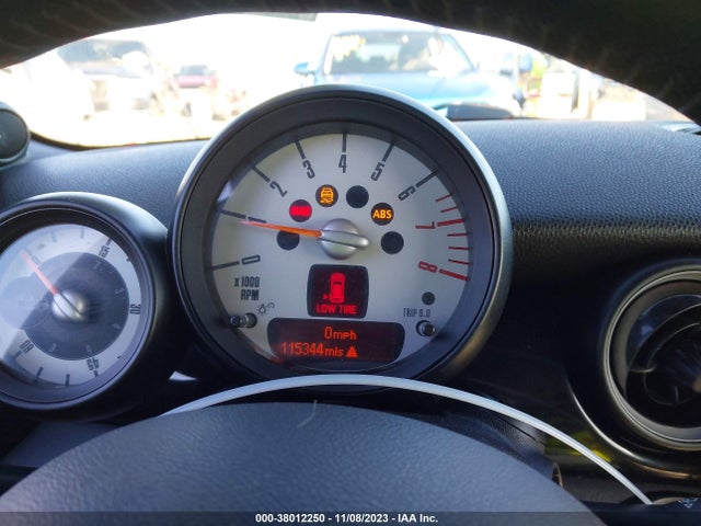 2011 MINI COOPER S WMWZP3C55BT296076 Photo 6
