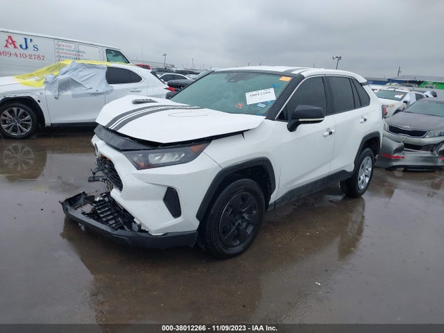 Toyota RAV4 LE 2022 2T3H1RFV5NW200382 Image 2