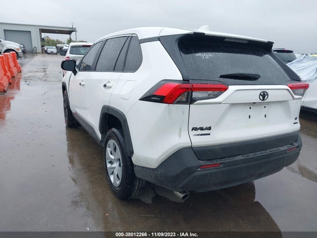 Toyota RAV4 LE 2022 2T3H1RFV5NW200382 Image 3