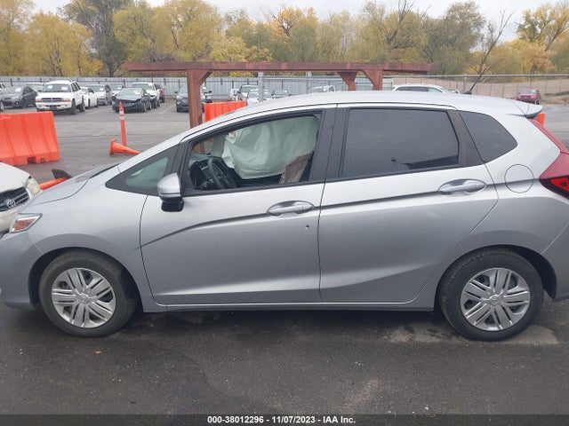 2018 HONDA FIT LX VIN: 3HGGK5G40JM702222