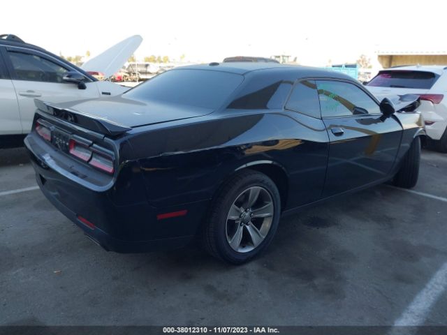 2C3CDZAG8KH549398 Dodge Challenger Sxt