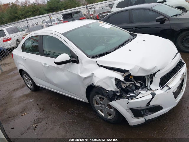Chevrolet Sonic Ls Auto 2015 1G1JA5SH7F4150487 Image 13