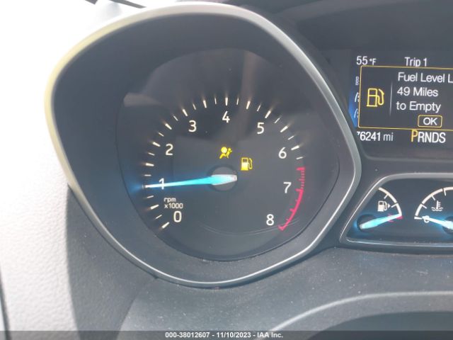 1FMCU0GDXHUA31914 Ford ESCAPE SE