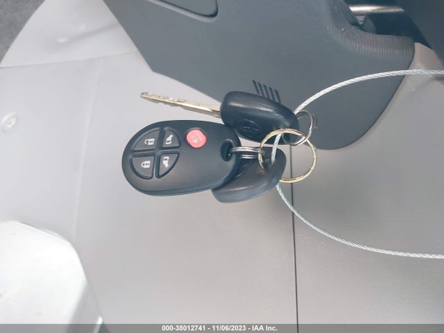 Toyota Sienna Le 8 Passenger 2016 5TDKK3DC3GS746197 Image 11