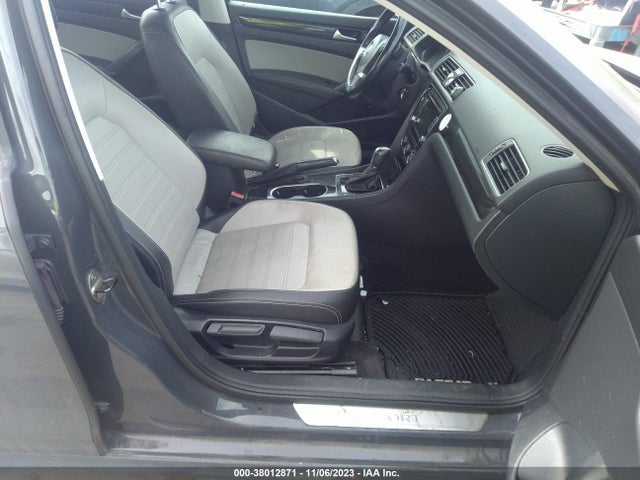 1VWBS7A38EC081093 Volkswagen Passat 1.8t Sport