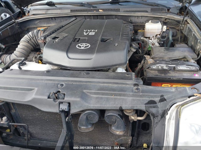 2005 TOYOTA 4RUNNER LIMITED V6 VIN: JTEBU17R758032357