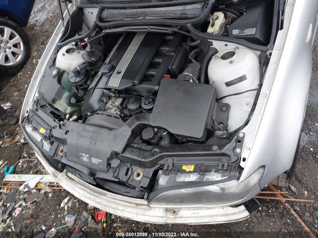 2004 BMW 3 SERIES WBABD33494PL00224 Photo 9