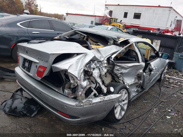 2004 BMW 3 SERIES WBABD33494PL00224 Photo 3