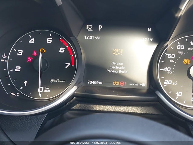 ZARFANANXK7621213 Alfa Romeo Giulia Sport Awd