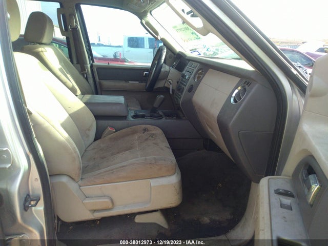 2007 FORD EXPEDITION XLT VIN: 1FMFU15537LA10941