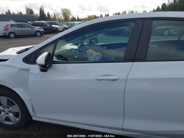 Chevrolet Cruze Ls Auto 2018 1G1BC5SM9J7243238 Image 14