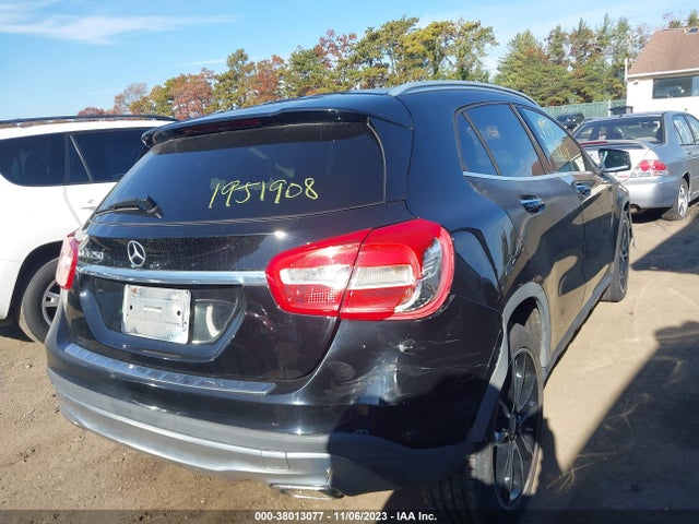 Mercedes-Benz GLA 250 2017 WDCTG4EB3HJ346537 Image 4