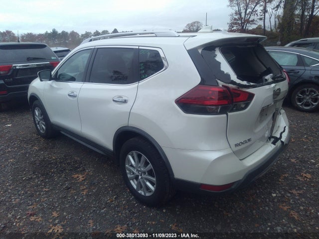 2018 NISSAN ROGUE SV VIN: KNMAT2MV2JP549897
