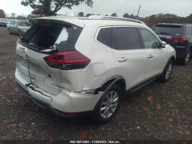 2018 NISSAN ROGUE SV VIN: KNMAT2MV2JP549897