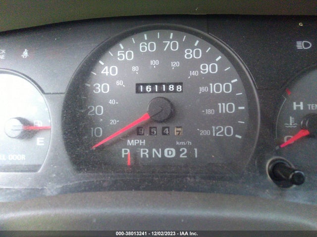 2003 MERCURY GRAND MARQUIS GS/GS CONVENIENCE VIN: 2MEFM74W73X689447