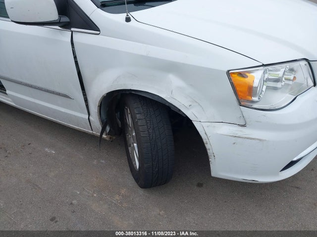 2015 CHRYSLER TOWN & COUNTRY TOURING VIN: 2C4RC1BG3FR554128