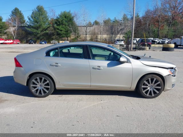 LYV402TM4JB163167 Volvo S60 Inscription T5 Platinum