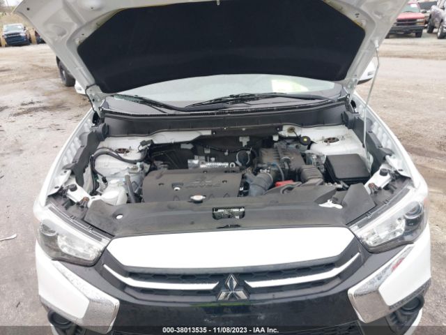 2018 MITSUBISHI OUTLANDER SPORT JA4AP3AU2JZ004299 Photo 9