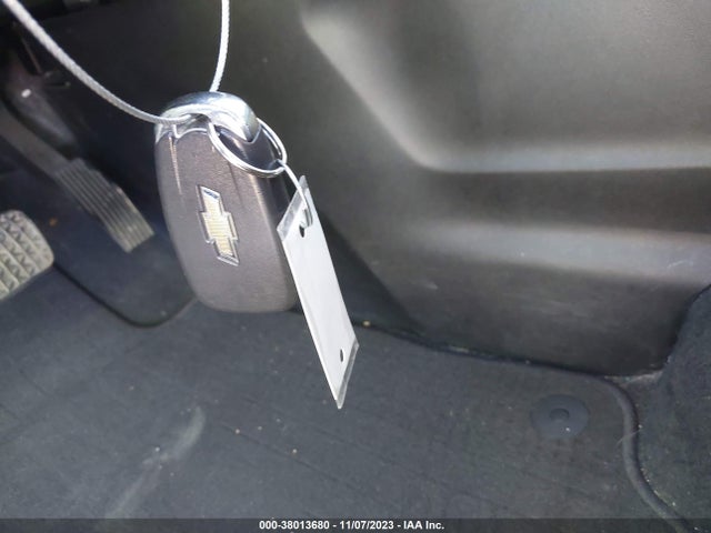 Chevrolet EQUINOX LT 2019 2GNAXUEV0K6167066 Image 11