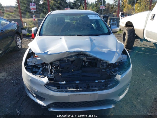 2016 FORD FOCUS SE VIN: 1FADP3F28GL374586