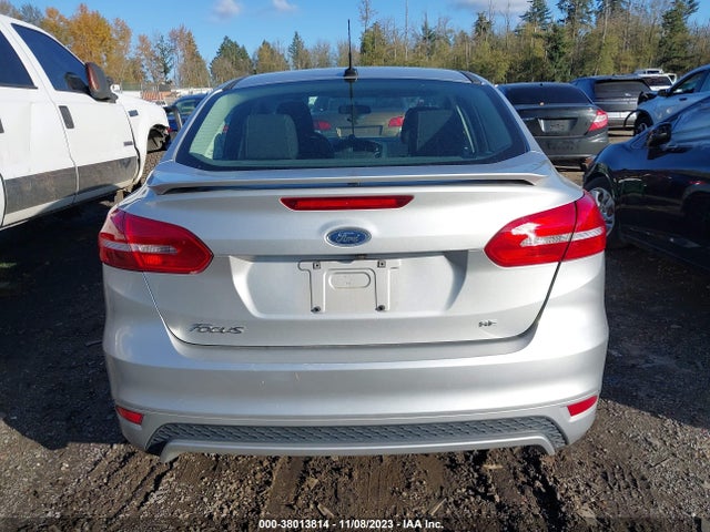 2016 FORD FOCUS SE VIN: 1FADP3F28GL374586