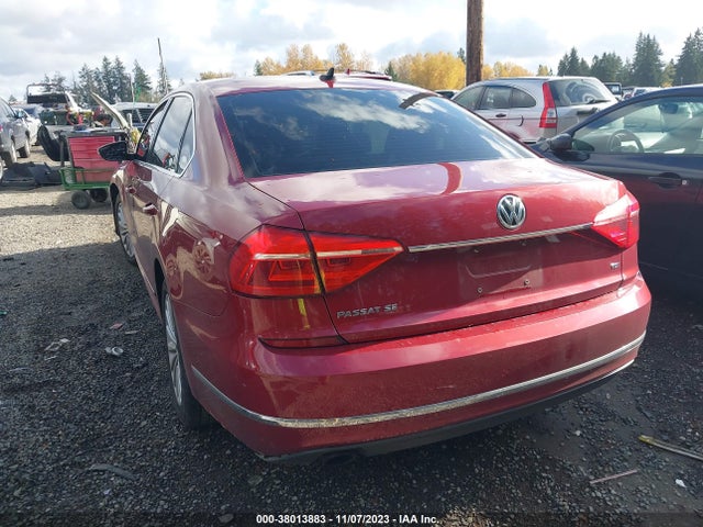 1VWBT7A30GC032907 Volkswagen Passat 1.8t Se