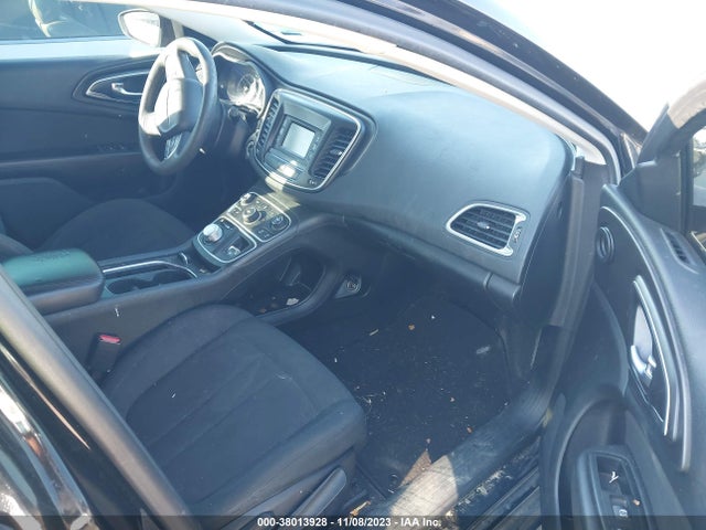 Chrysler 200 Limited 2016 1C3CCCAB8GN158111 Image 5