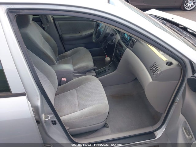 2005 TOYOTA COROLLA CE/S/LE VIN: 1NXBR32E35Z352381