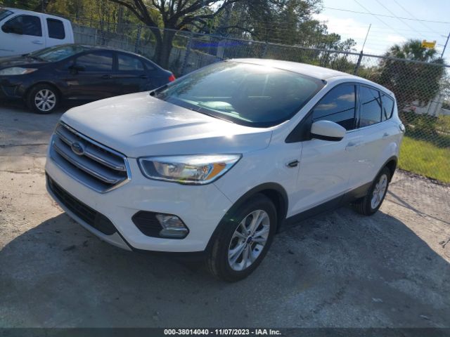 1FMCU0GD7HUB03569 Ford ESCAPE SE