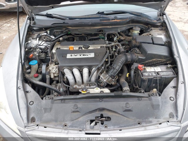 2006 HONDA ACCORD 2.4 LX VIN: JHMCM56426C005988