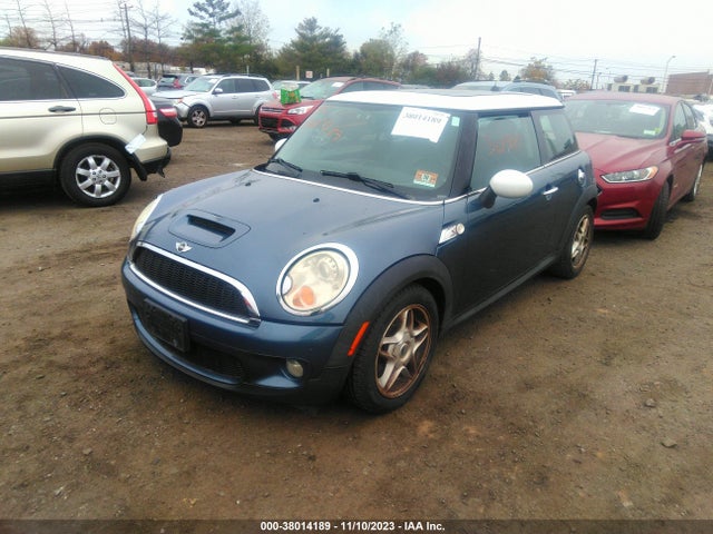 2009 MINI COOPER S WMWMF735X9TW86217 Photo 1